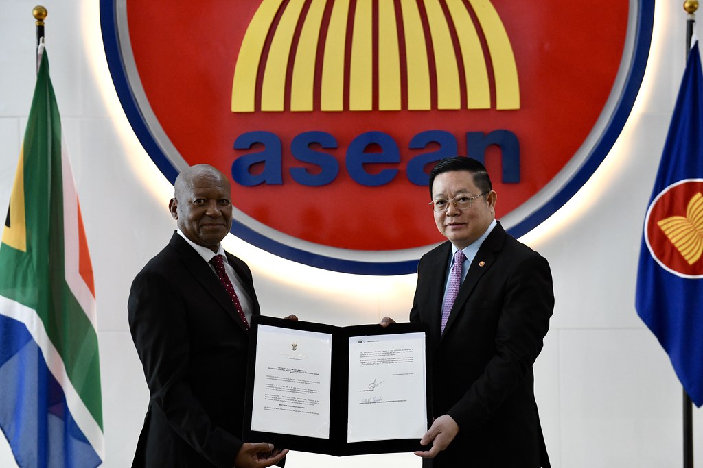 Ambassador of South Africa to ASEAN presented his credentials to ASEAN Secretary-General Dr. Kao Kim Hourn during a formal ceremony at the ASEAN Secretariat in Jakarta in July 2023