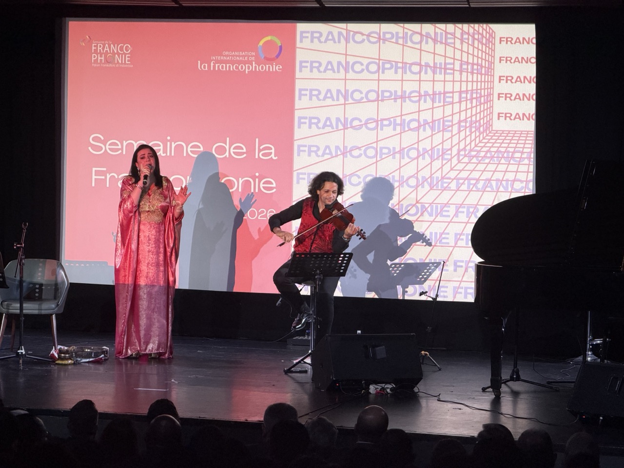 A captivating performance by Tunisian artists Dorsaf Hamdani and Zied Zouari