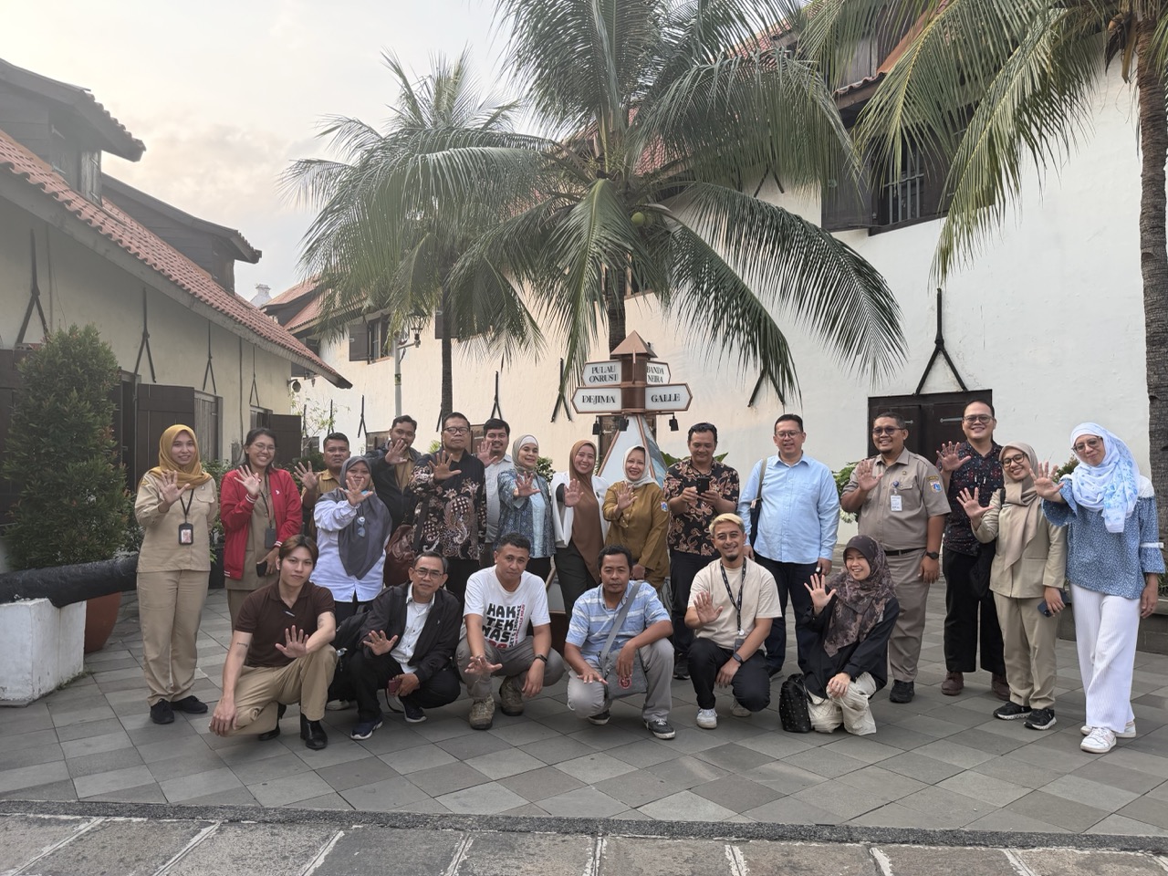 “Three Centuries of Connection: Social, Economic, and Cultural Interactions Between Japan and Batavia-Jakarta (1600–1950)” FGD participants (Reiza/Seasia)