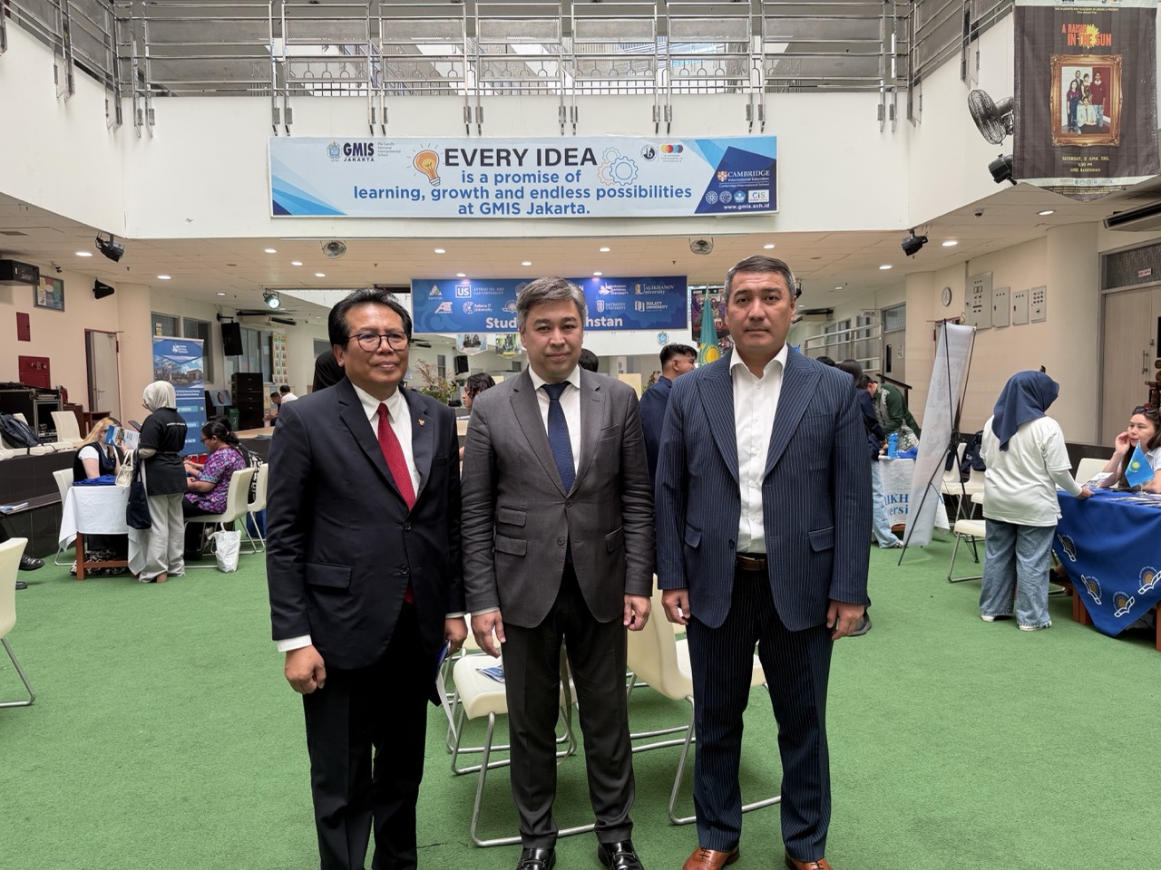 Kazakh and Indonesian officials attended the Kazakh University Fair 2026 in Jakarta, including Ambassador Serzhan Abdykarimov (right), Serik Kalkamanov (center), and Ambassador Mochamad Fadjroel Rachman (left)