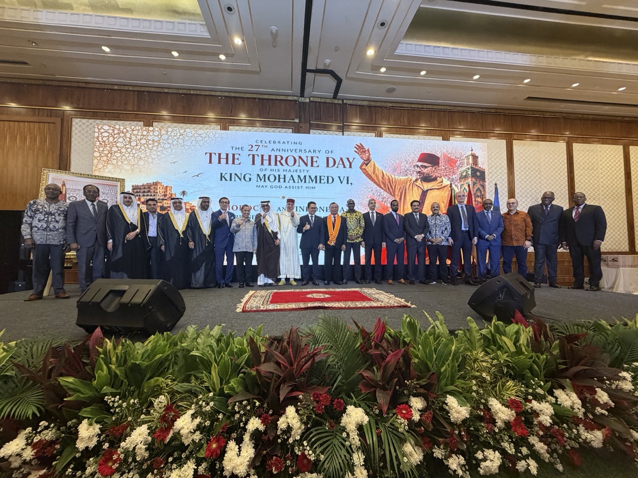 Moroccan Ambassador Redouane Houssaini poses with Indonesian officials and foreign dignitaries at the Throne Day reception.