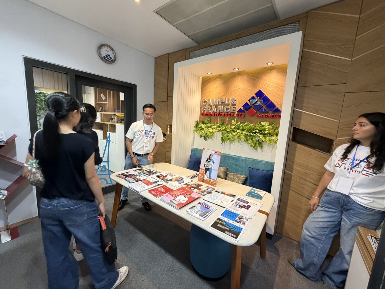 Visitors explore study programmes, scholarships and higher-education opportunities at the Campus France Indonesia booth during Open House IFI 2026.