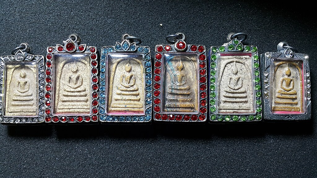 phra somdej thailand amulet