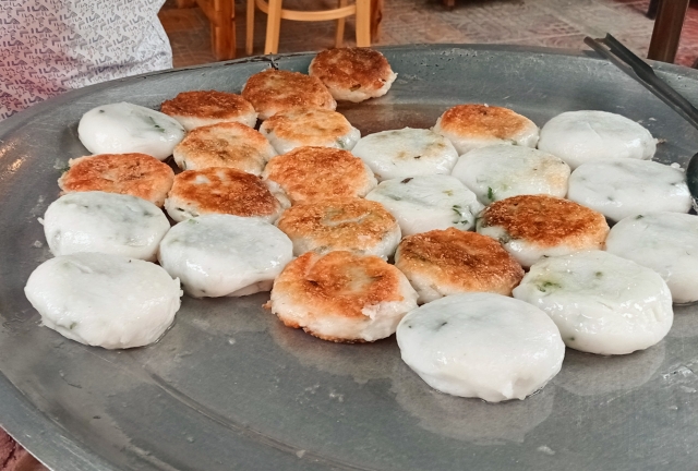 Nom Ka Chai Cambodian street food