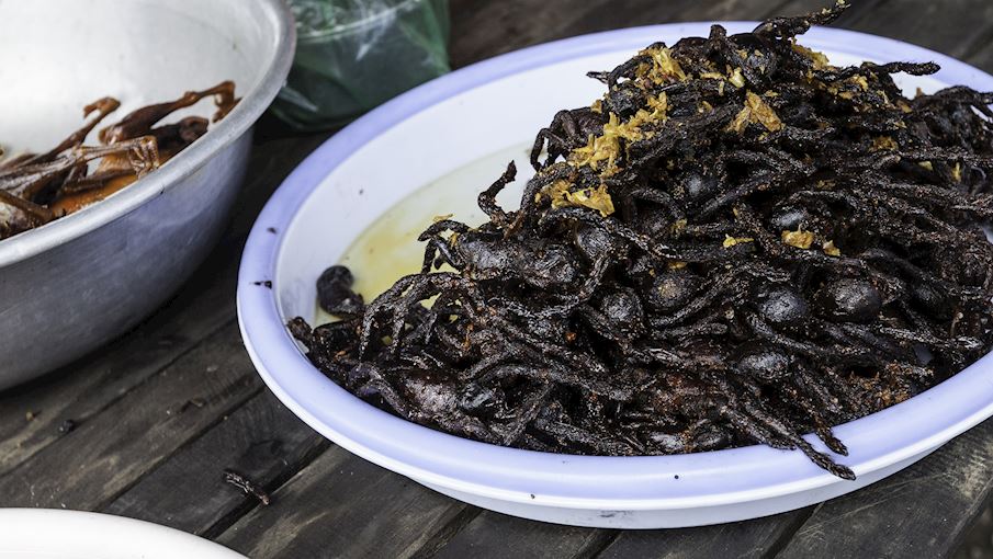 A-Ping 'Tarantula' a Cuisine from Cambodia | Image: Tasteatlas