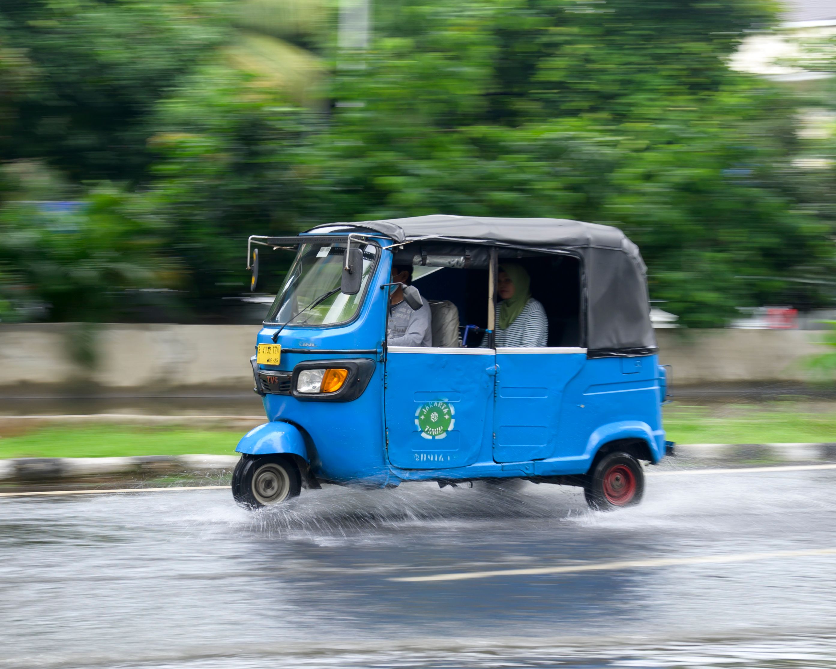 A picture of Bajaj in Jakarta, Indonesia | Daniel Lee/Pexels