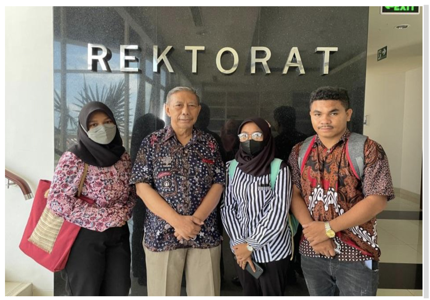 Timorese students in UNUSA Surabaya | Photo by Ahmad Cholis Hamzah